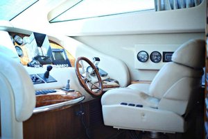 Azimut 74 Solar