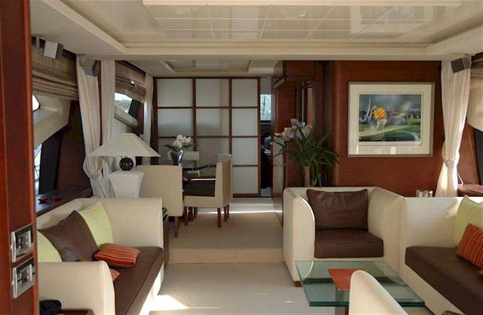 2005 Azimut 75’ for sale (photo 2)