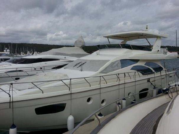 2005 Azimut 75’ for sale (photo 2)
