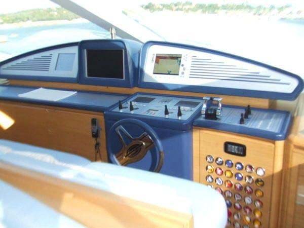 2008 Cerri Cantieri Navali 86’ in vendita (photo 5)