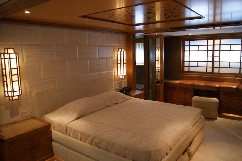 2000 Cantieri Di Pisa Akhir 110 te koop (photo 4)