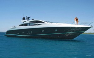 Sunseeker Predator 82