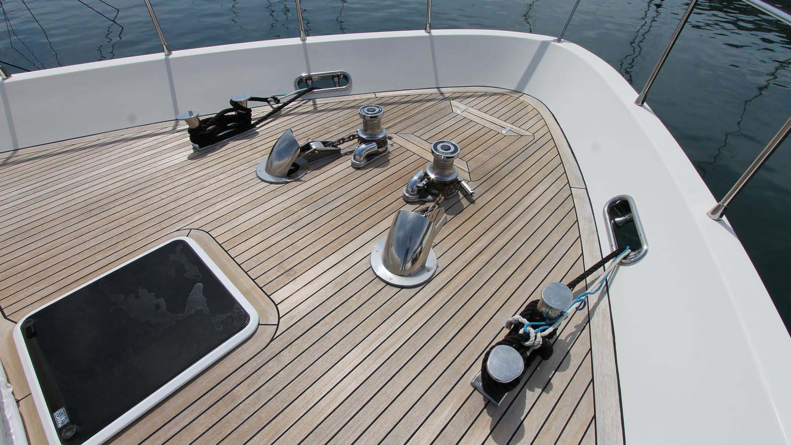 2005 Italcraft Maxi Drago 95' te koop (photo 16)
