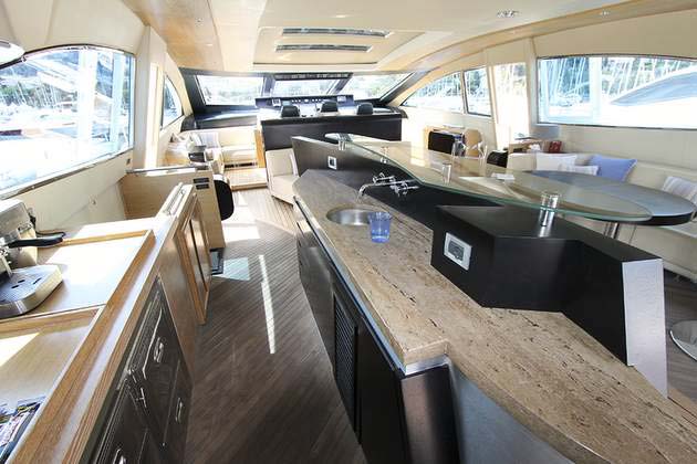 2005 Italcraft Maxi Drago 95' te koop (photo 22)
