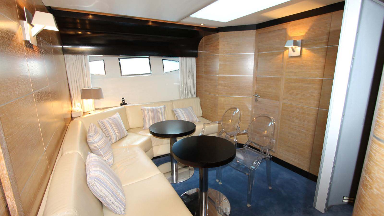 2005 Italcraft Maxi Drago 95' te koop (photo 25)