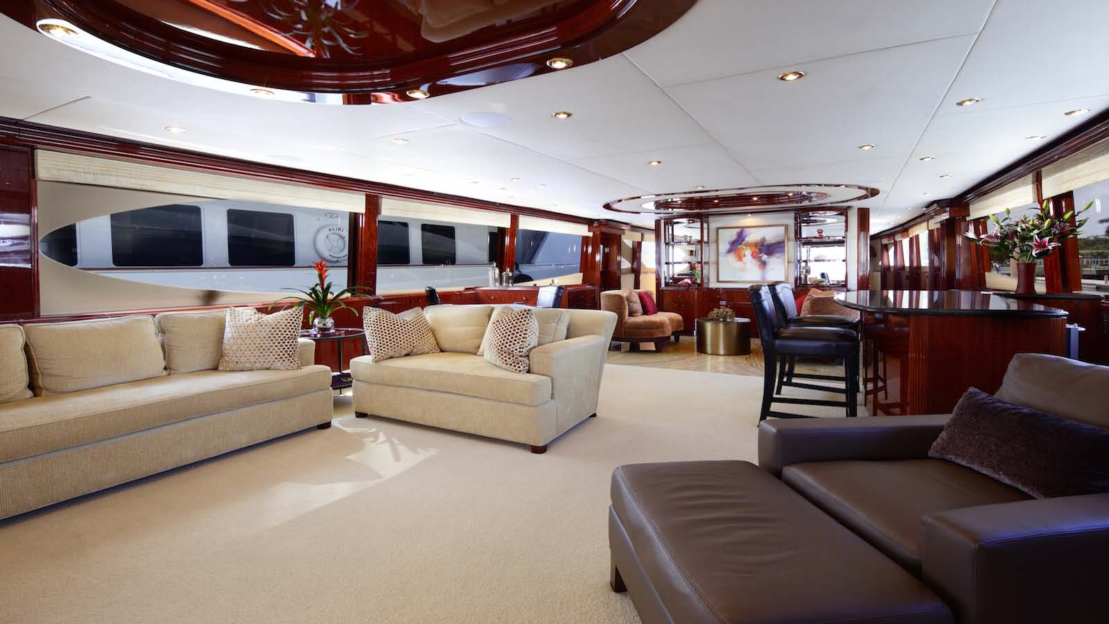 2004 Lazzara 110’ en venta (photo 4)