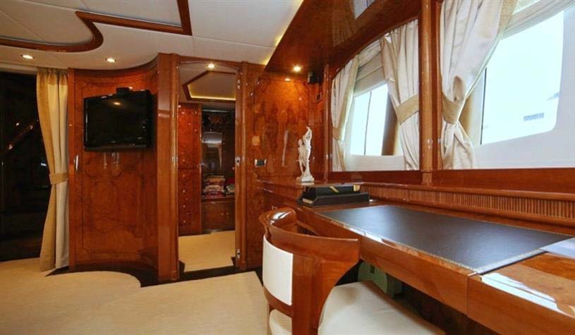 2009 Astondoa 96’ na sprzedaż (photo 11)