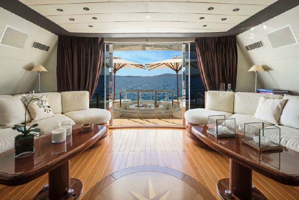 2005 Mangusta 105’ zu verkaufen (photo 6)