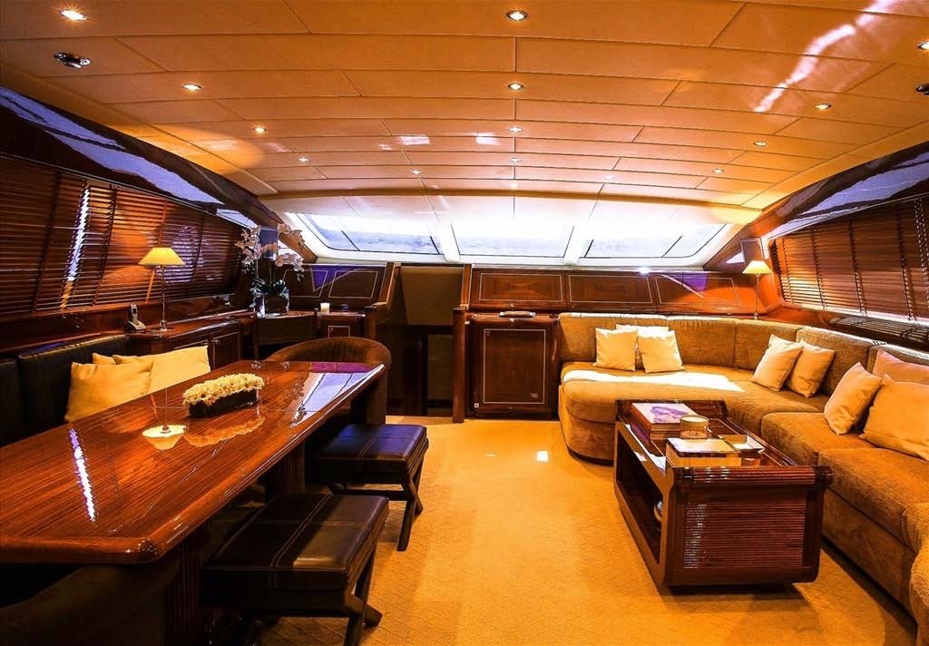 2005 Mangusta 105’ zu verkaufen (photo 14)