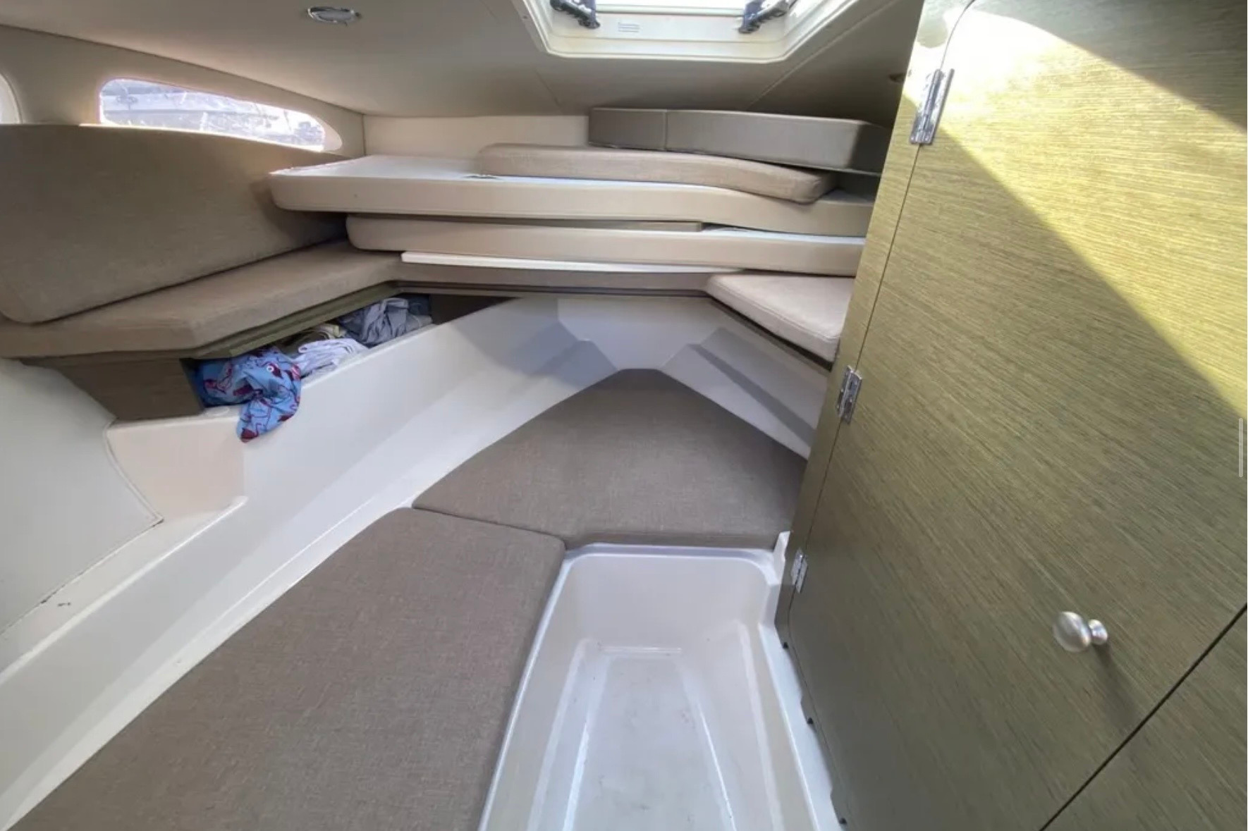 2019 Bayliner VR6 Cuddy for sale (photo 11)