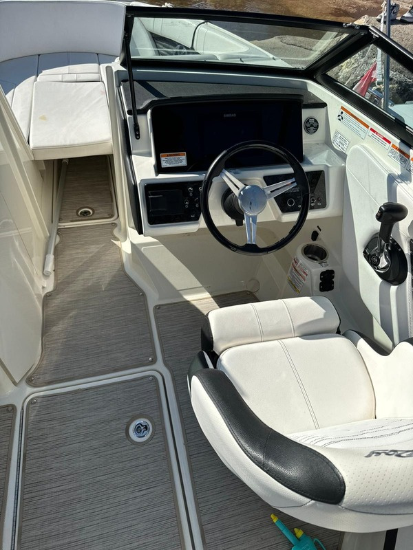 2020 Sea Ray SDX 230 à vendre (photo 5)