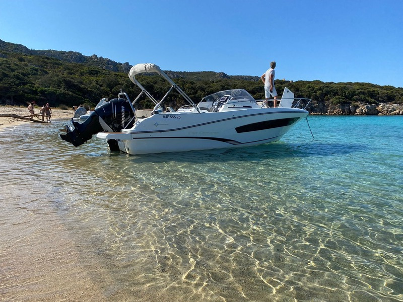 2017 Jeanneau Cap Camarat 7.5 WA en venta (photo 6)