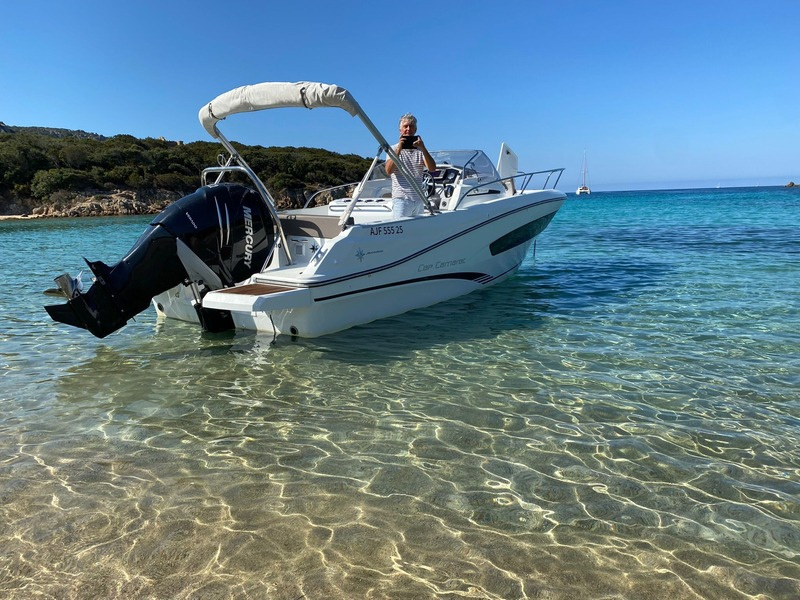 2017 Jeanneau Cap Camarat 7.5 WA en venta (photo 7)