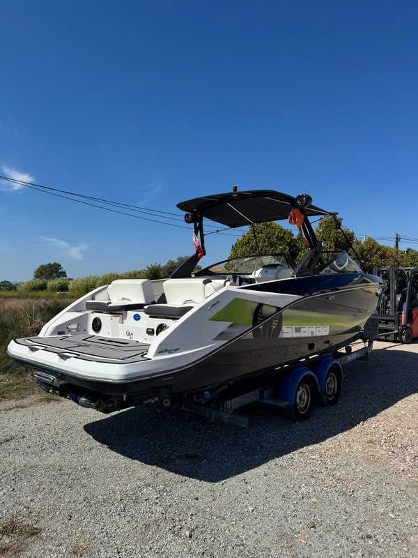 2016 SCARAB WAKE 255 en venta (photo 3)