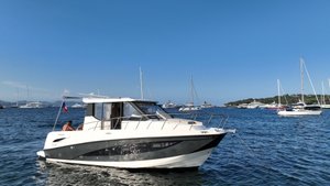 Quicksilver Activ 855