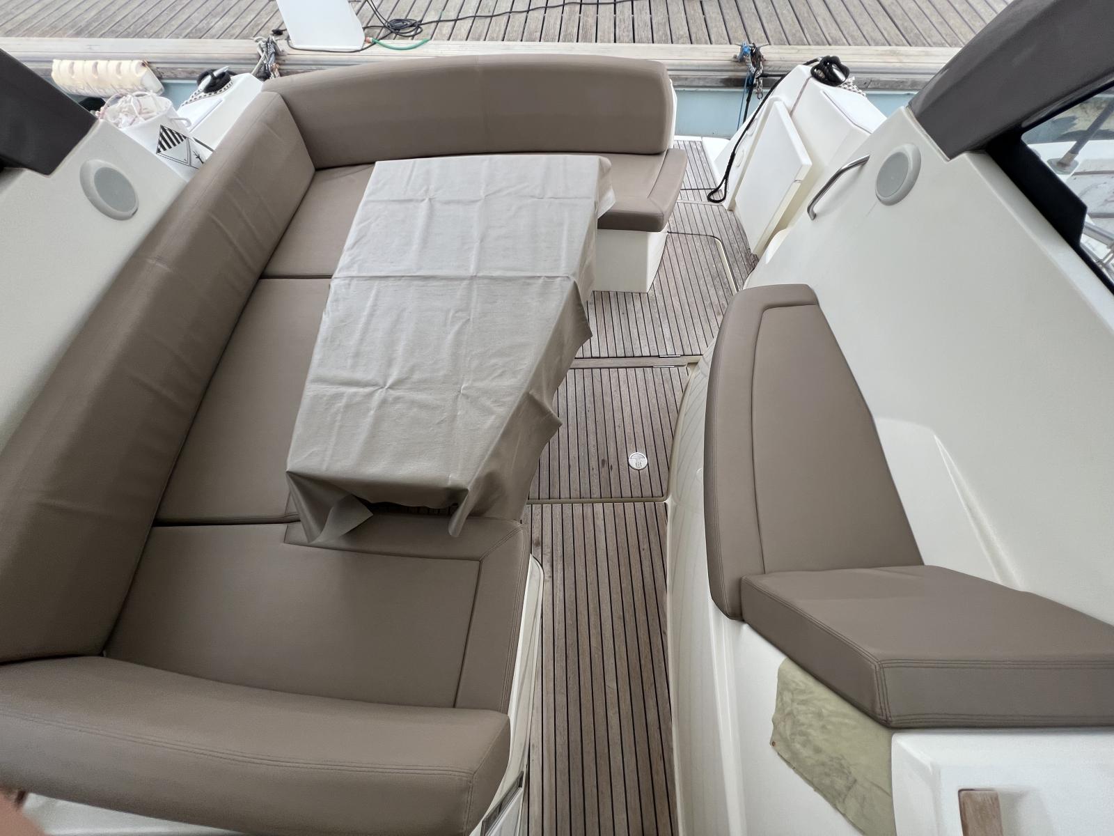 2010 JEANNEAU Leader 9 for sale (photo 11)
