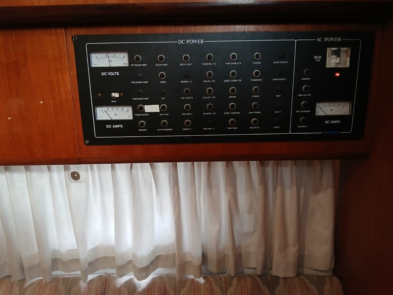 1992 Fairline Targa 33 te koop (photo 12)