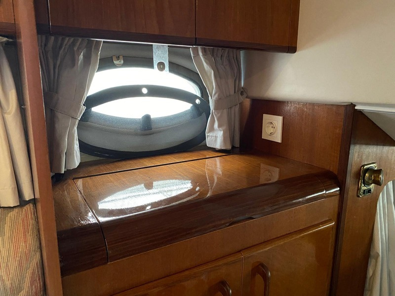 1992 Fairline Targa 33 te koop (photo 13)