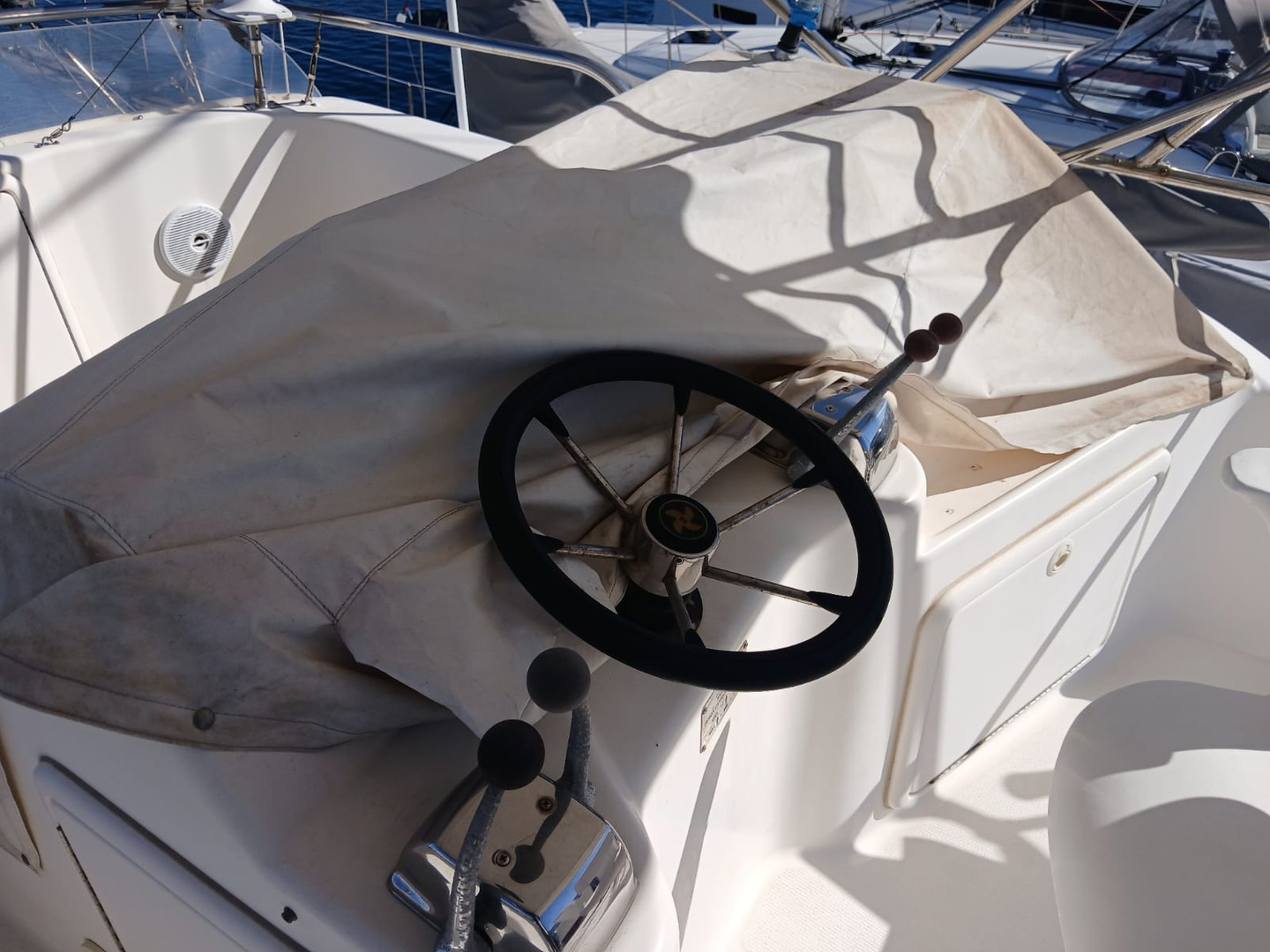2003 Riviera 33 Fly te koop (photo 7)