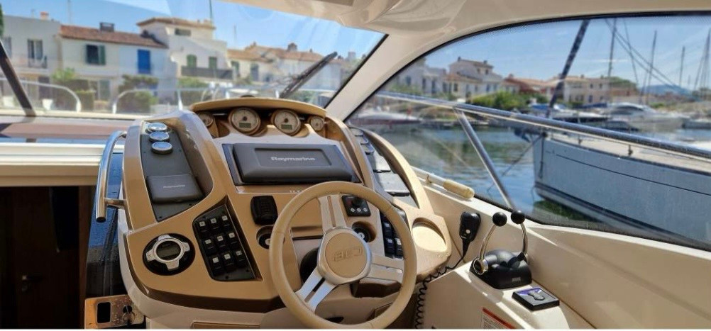 2010 Sessa C38 te koop (photo 3)