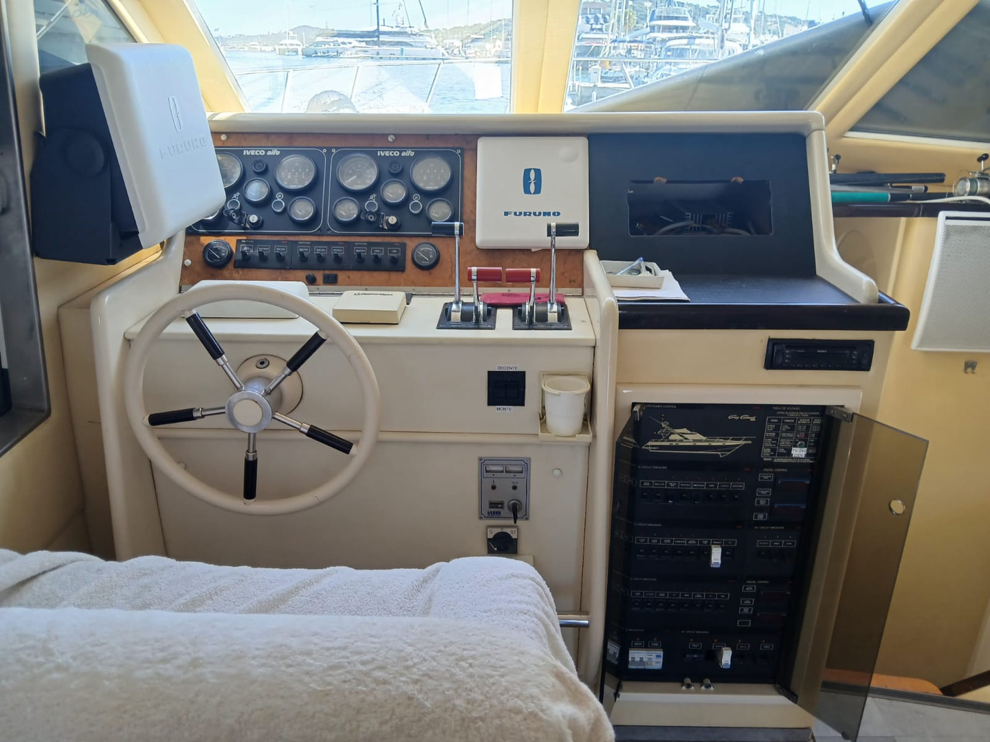 1991 Guy Couach Fjord 38 Open en venta (photo 3)