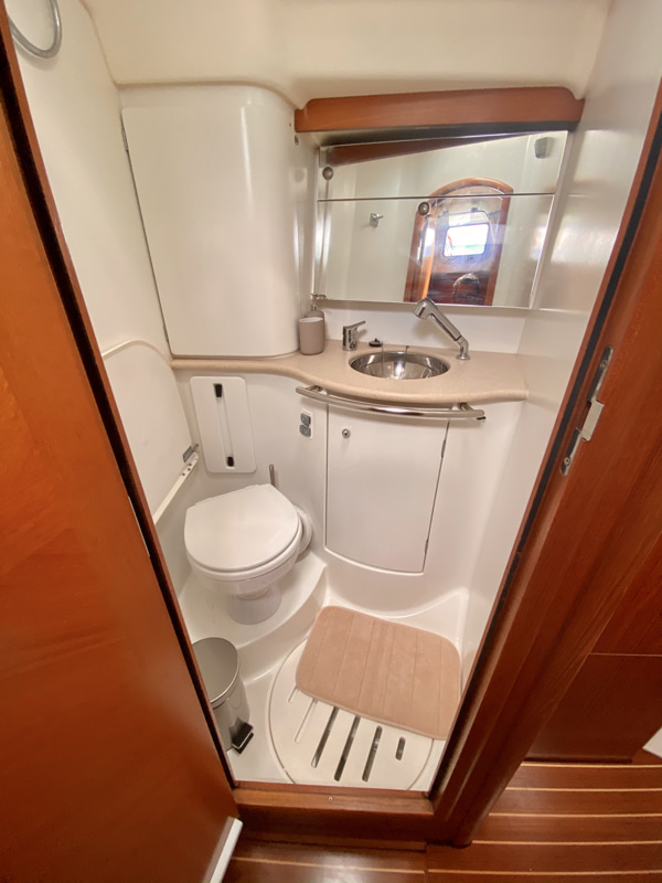 2023 Jeanneau Sun Odyssey 54 DS zu chartern (photo 22)