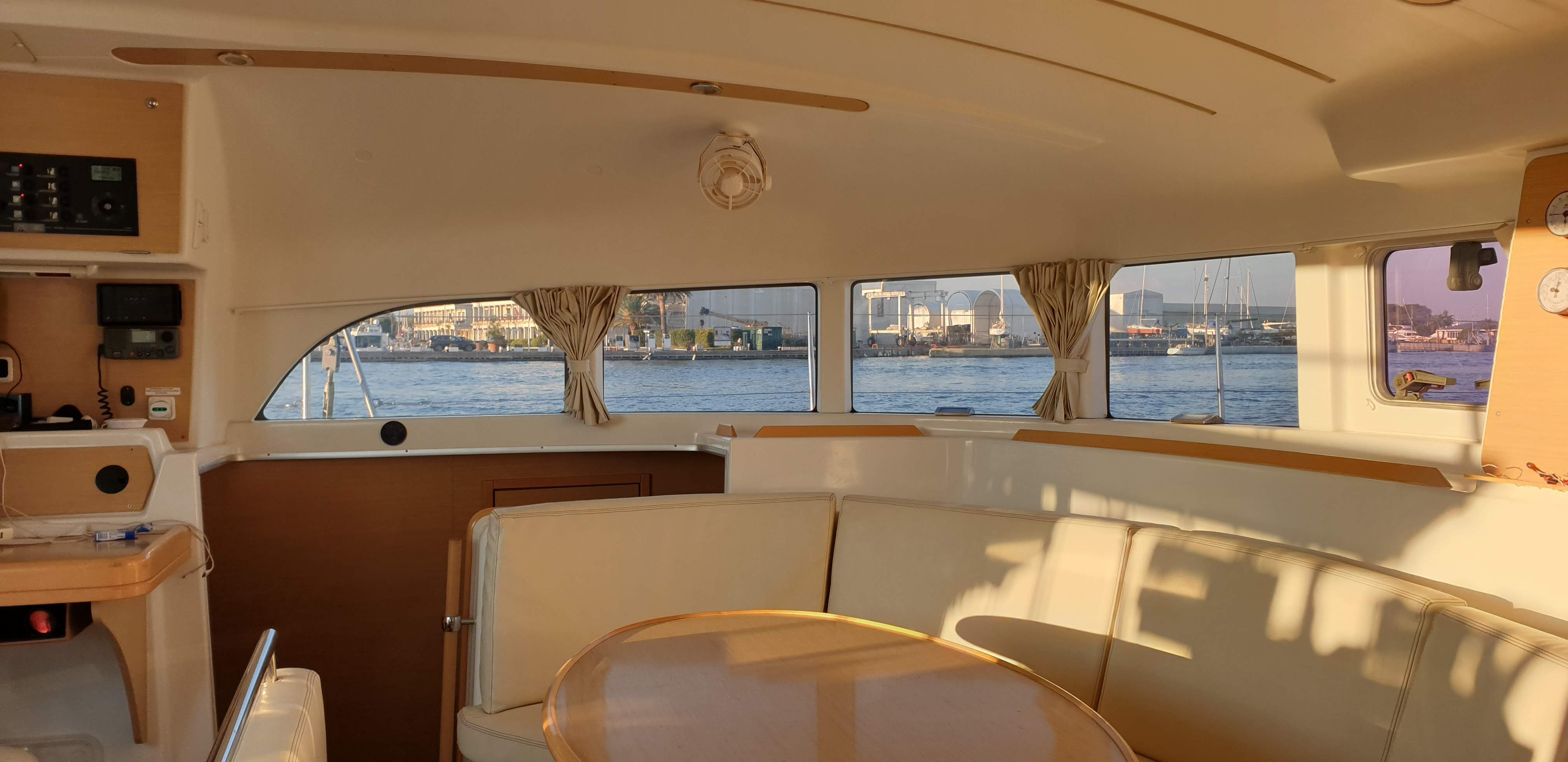 2012 Lagoon 380 S2 te koop (photo 7)