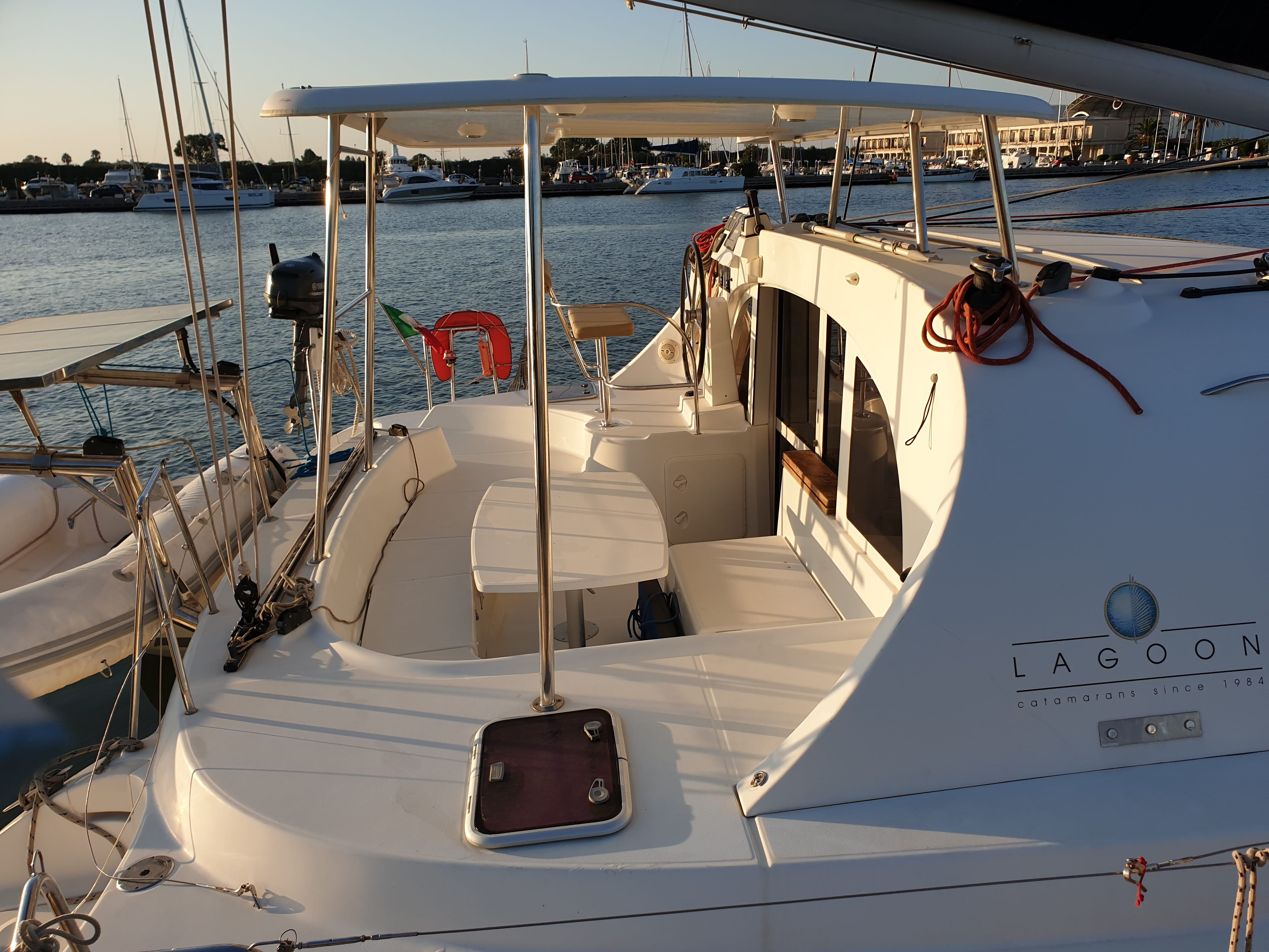 2012 Lagoon 380 S2 te koop (photo 21)
