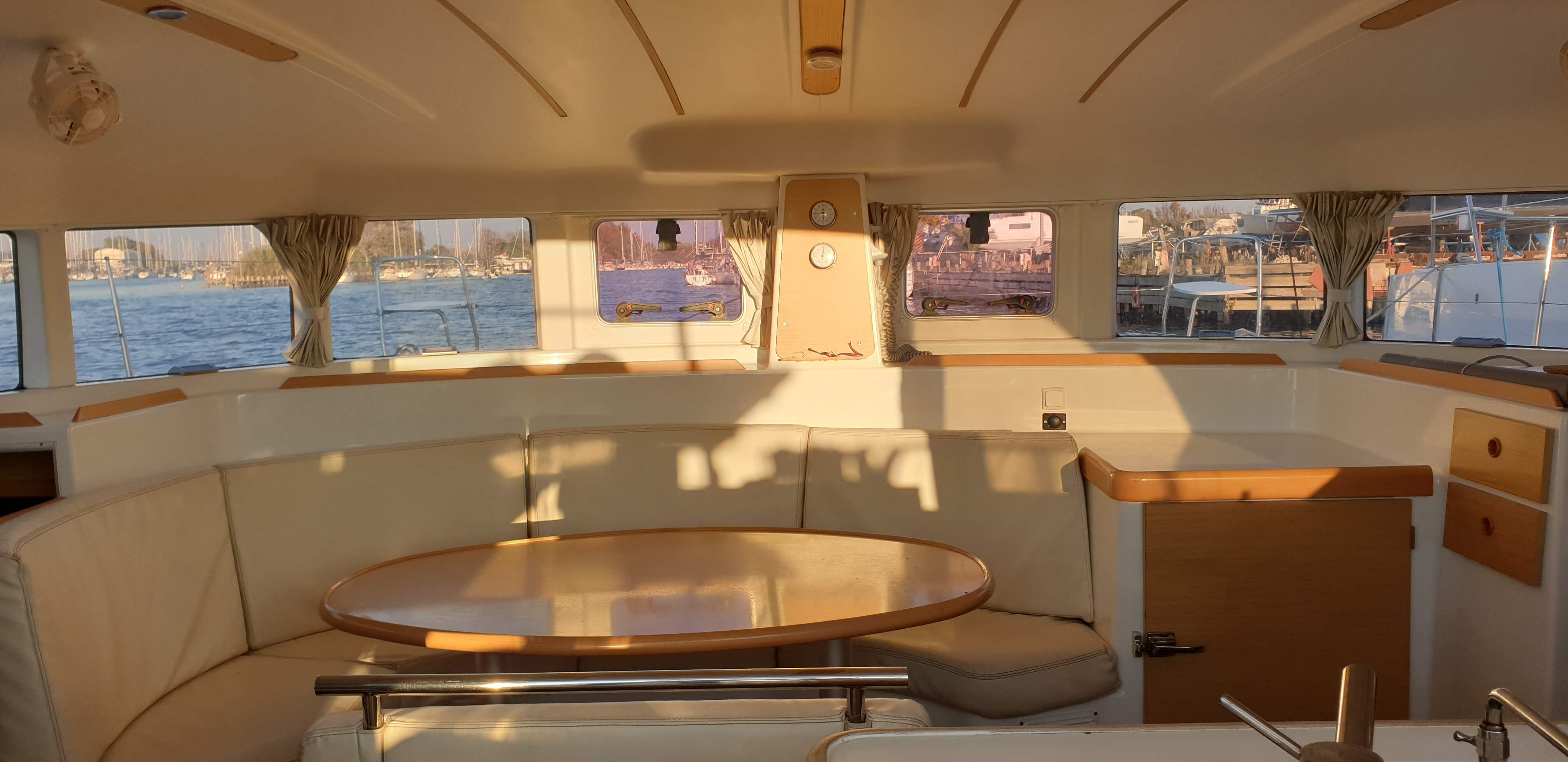 2012 Lagoon 380 S2 te koop (photo 22)