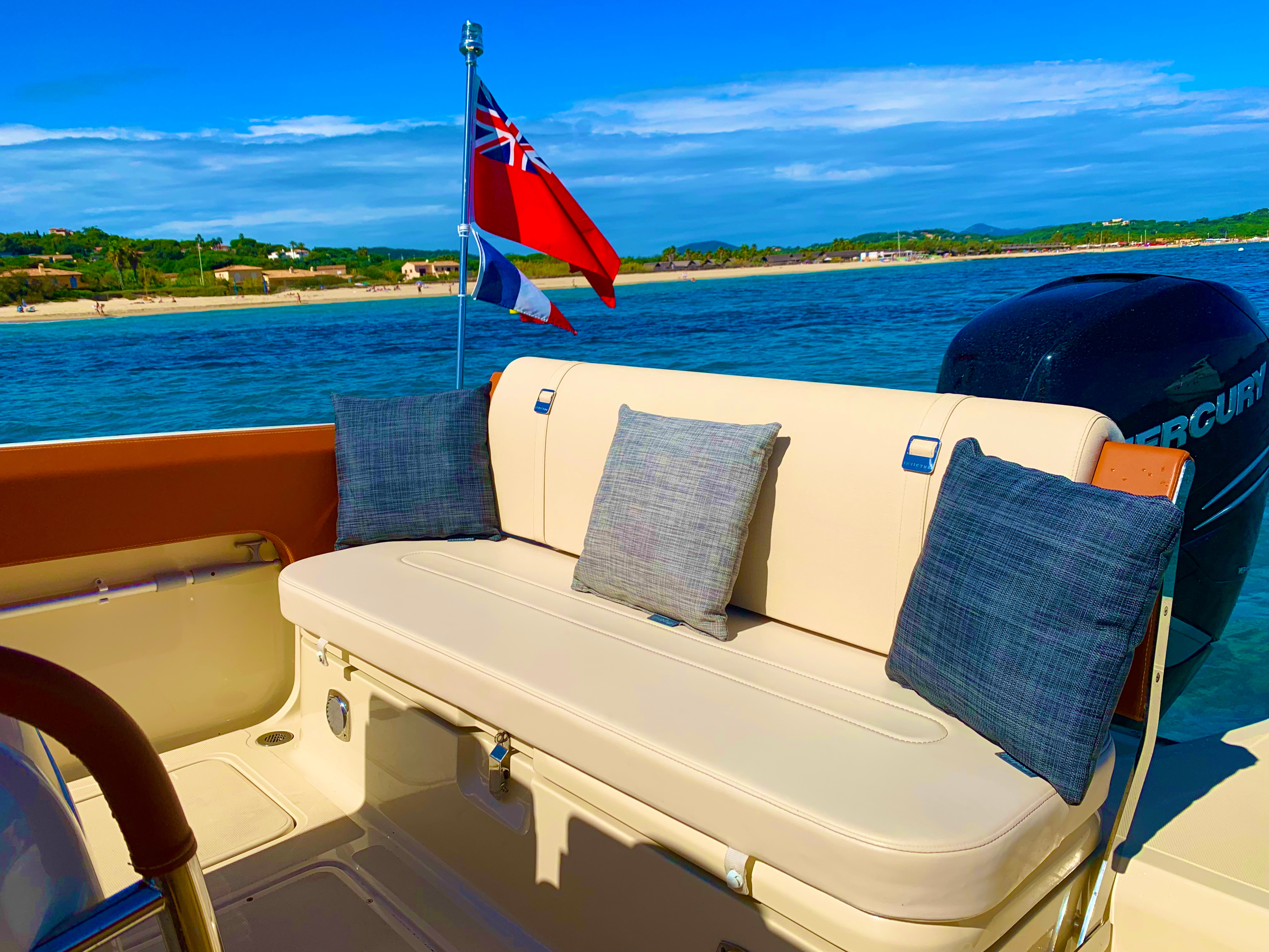 2019 INVICTUS 270FX in vendita (photo 8)