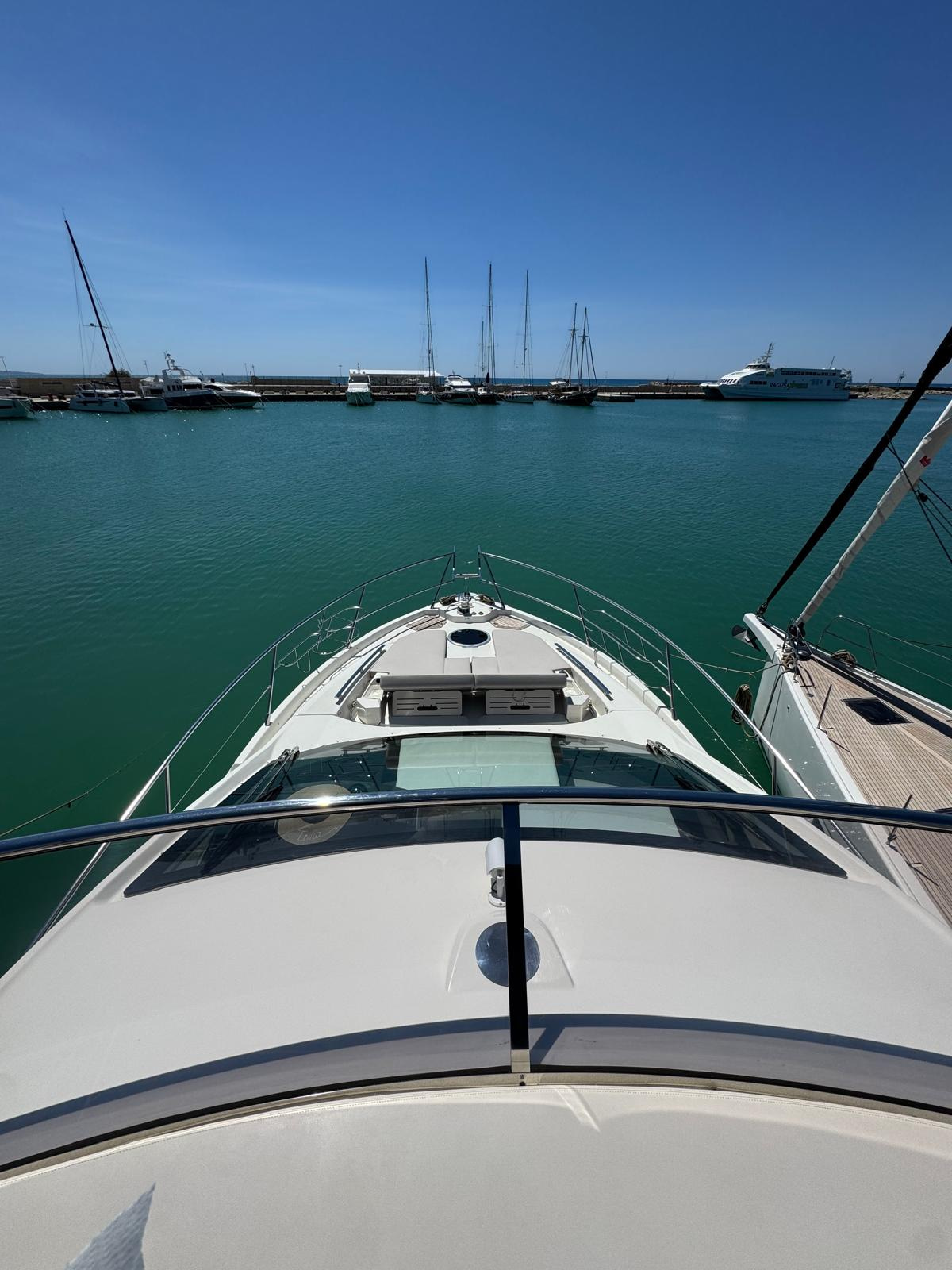 2016 Cranchi 54 Fly a noleggio (photo 3)