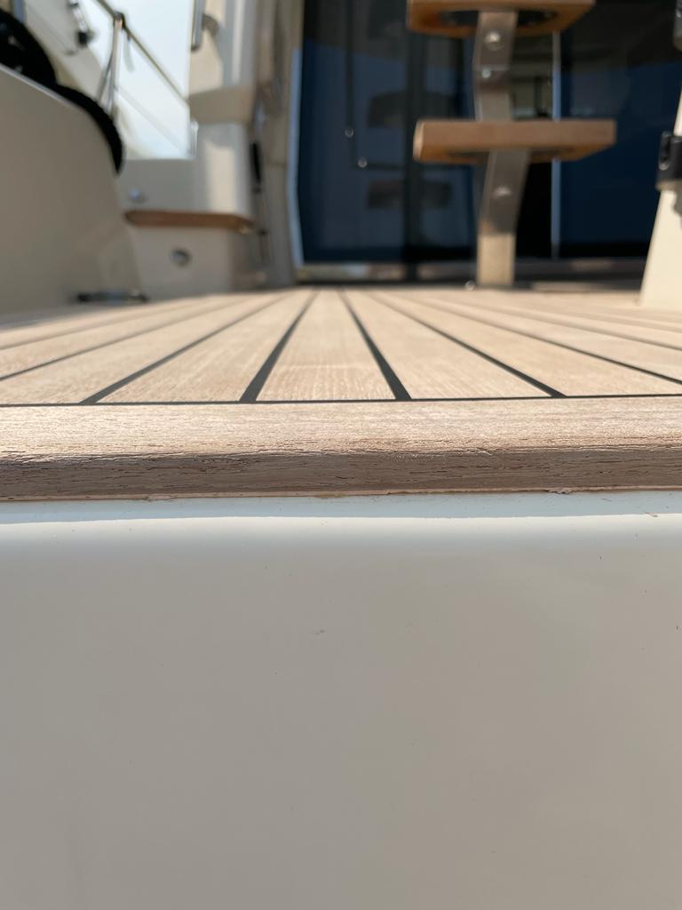 2016 Cranchi 54 Fly a noleggio (photo 15)