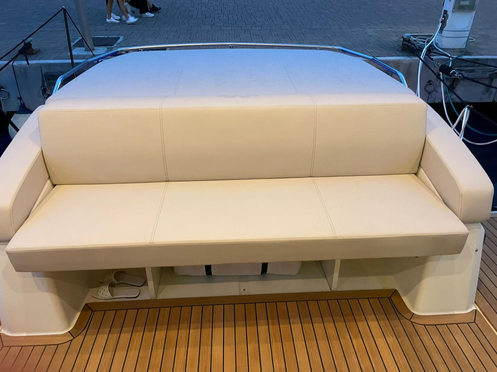 2016 Cranchi 54 Fly a noleggio (photo 16)