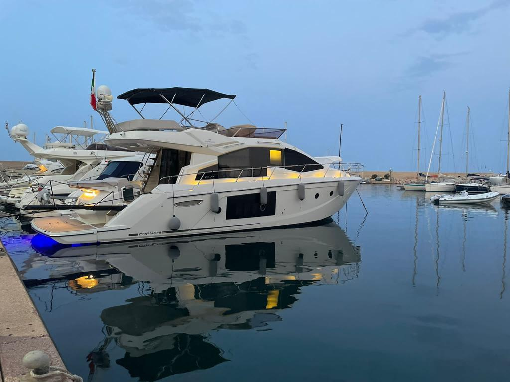 2016 Cranchi 54 Fly a noleggio (photo 19)