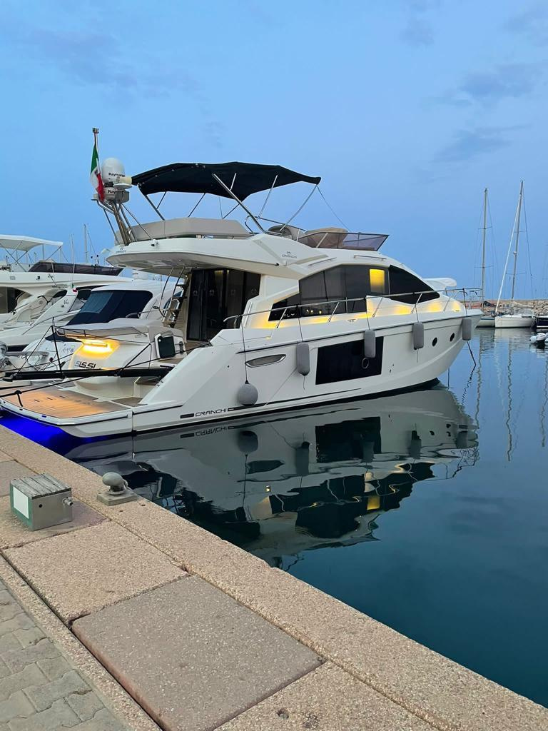 2016 Cranchi 54 Fly a noleggio (photo 20)
