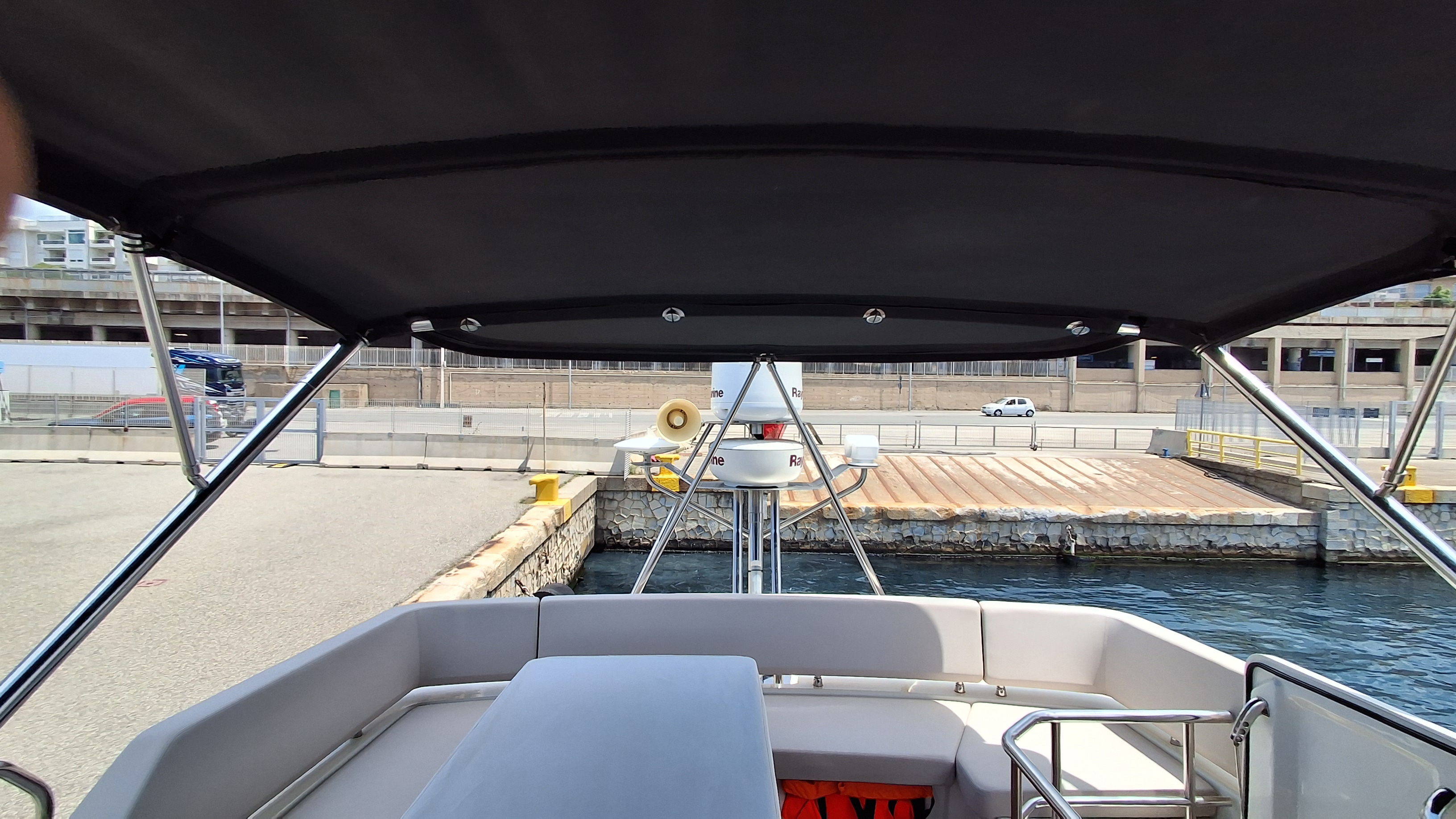 2016 Cranchi 54 Fly a noleggio (photo 55)