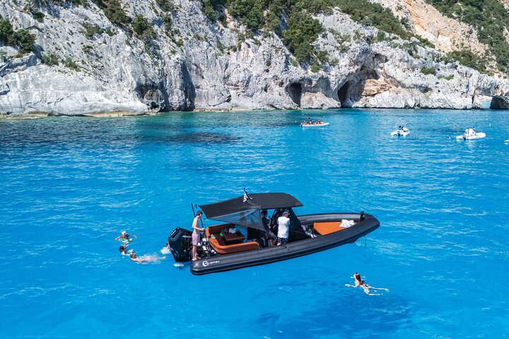 2020 SeaWater Phantom 260 na czarter (photo 8)