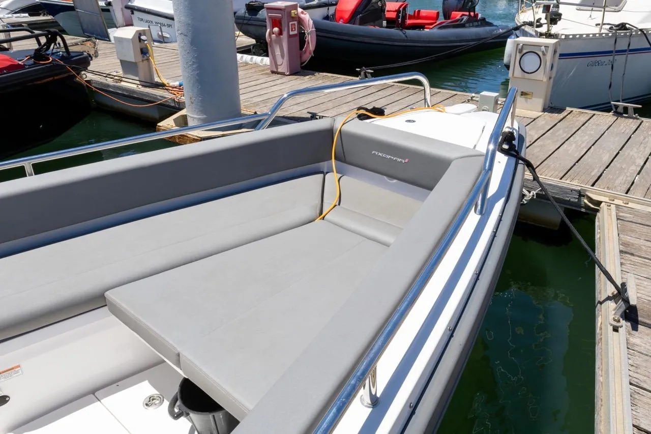 2018 Axopar 28 Open en venta (photo 6)