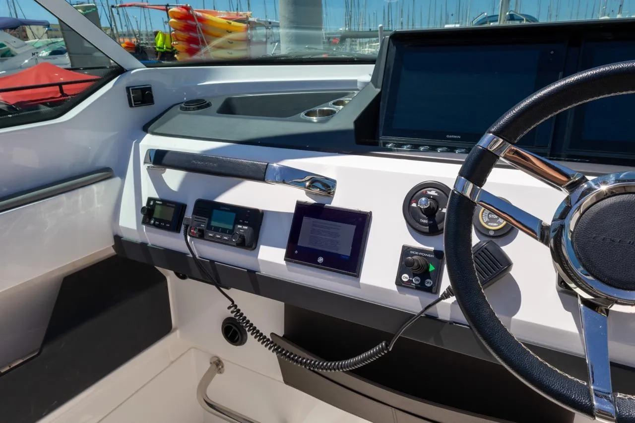 2018 Axopar 28 Open en venta (photo 10)