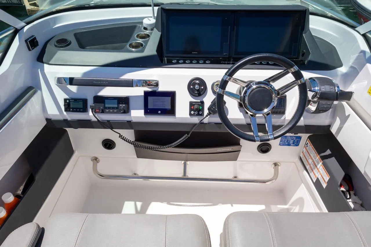 2018 Axopar 28 Open en venta (photo 11)