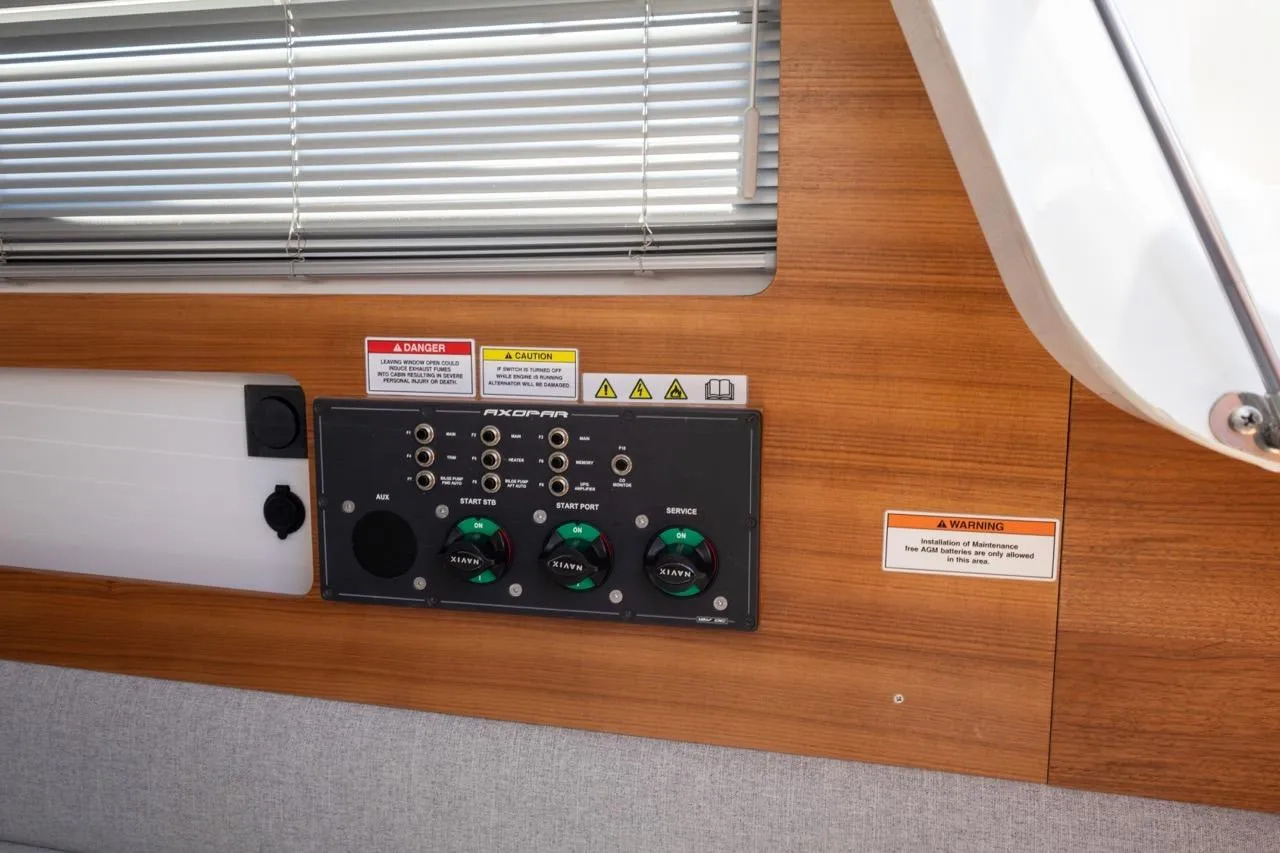 2018 Axopar 28 Open en venta (photo 18)