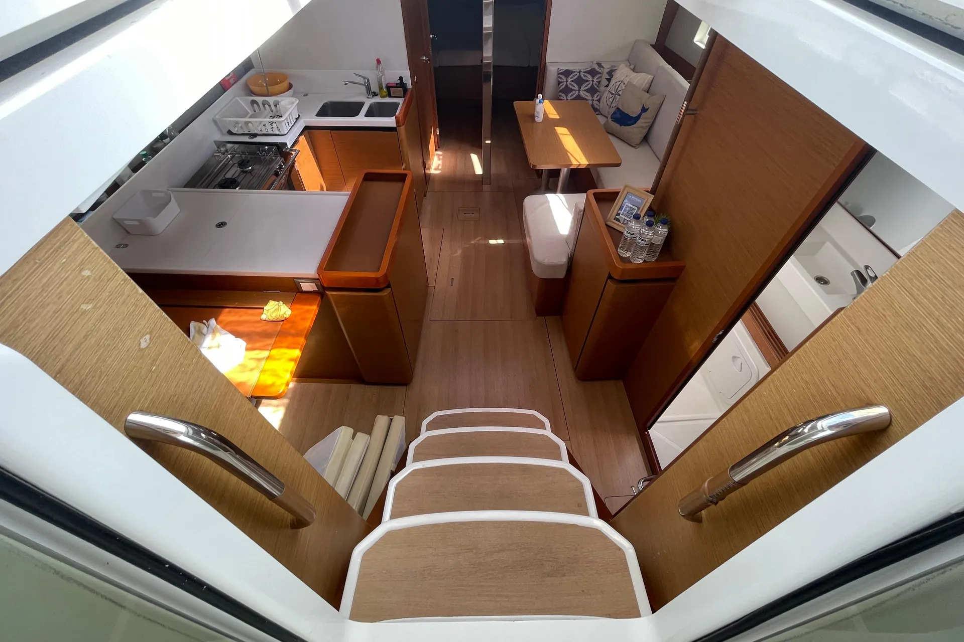 2018 Jeanneau Sun Odyssey 440 in vendita (photo 18)