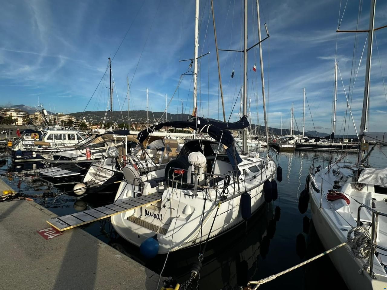 2004 Jeanneau Sun Odyssey 35 na sprzedaż (photo 31)