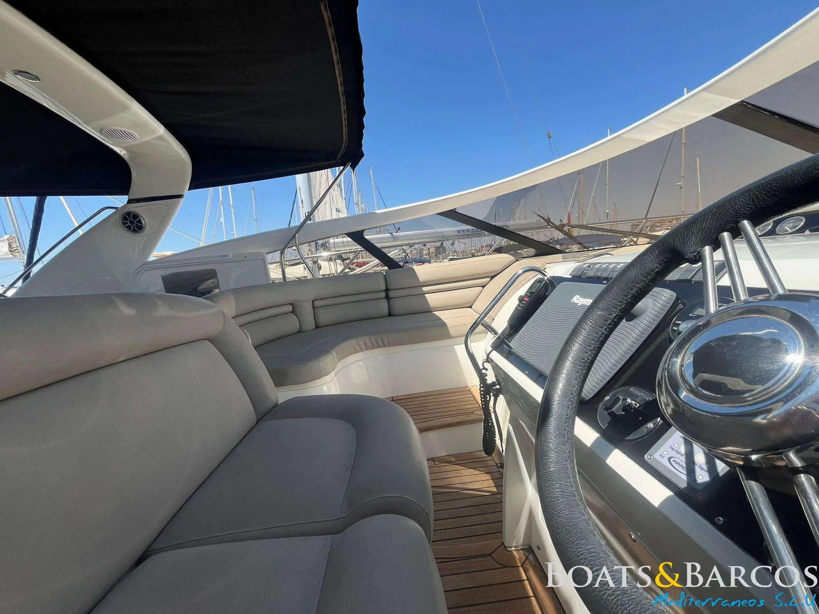 2002 Princess V50 for sale (photo 9)