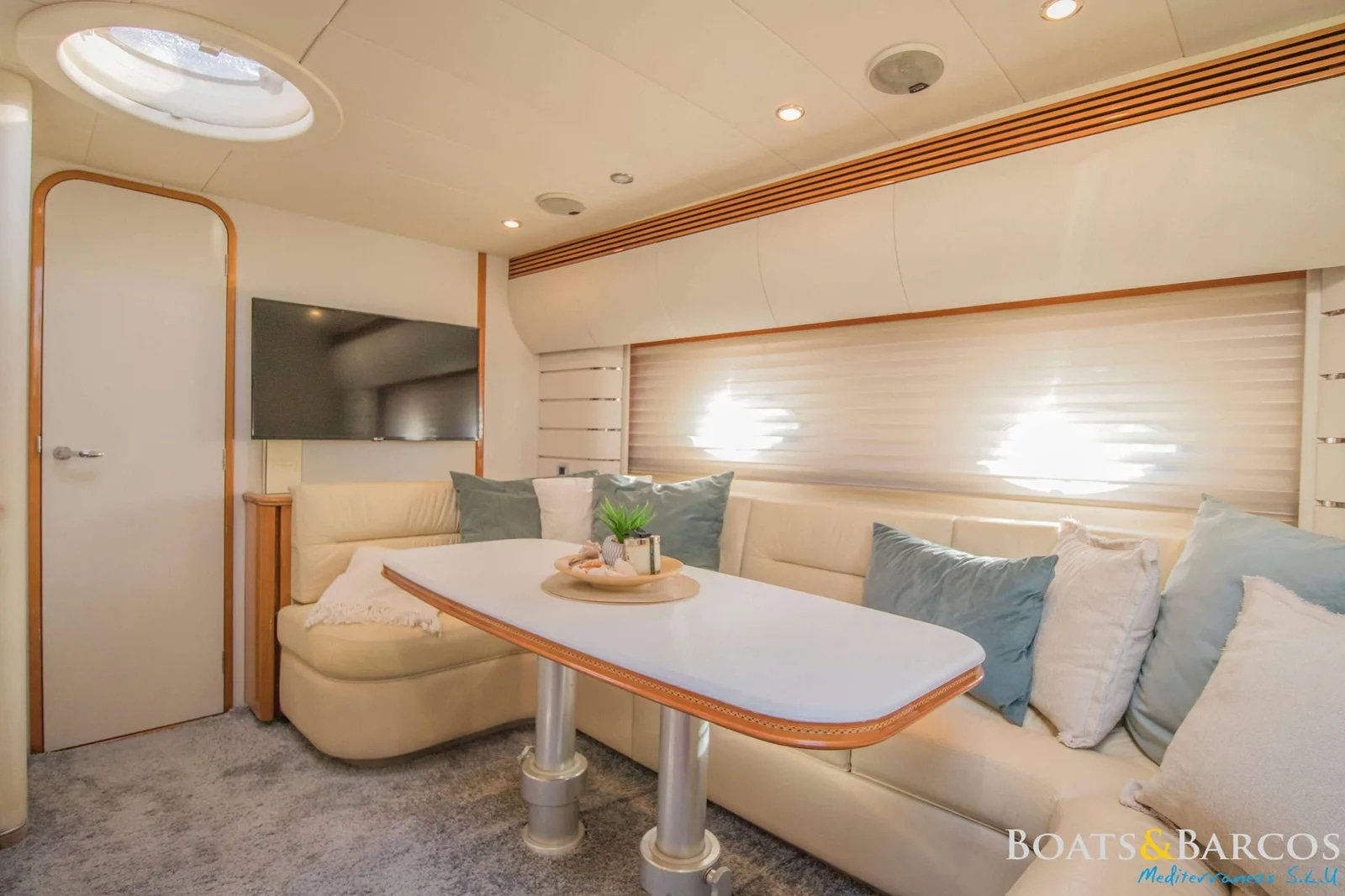 2002 Princess V50 for sale (photo 11)