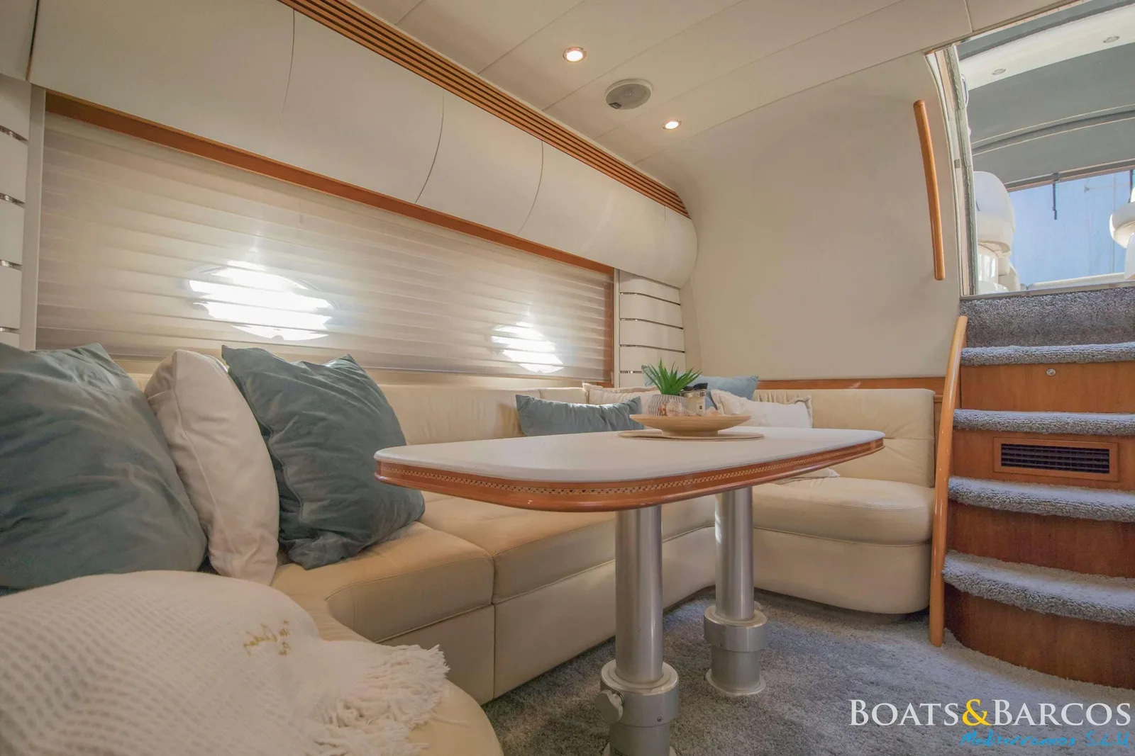 2002 Princess V50 for sale (photo 12)