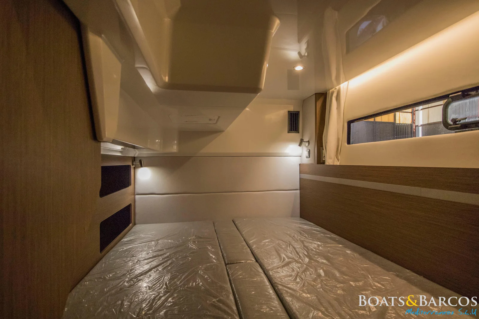 2025 Beneteau Antares 12 Sport Fly for sale (photo 12)
