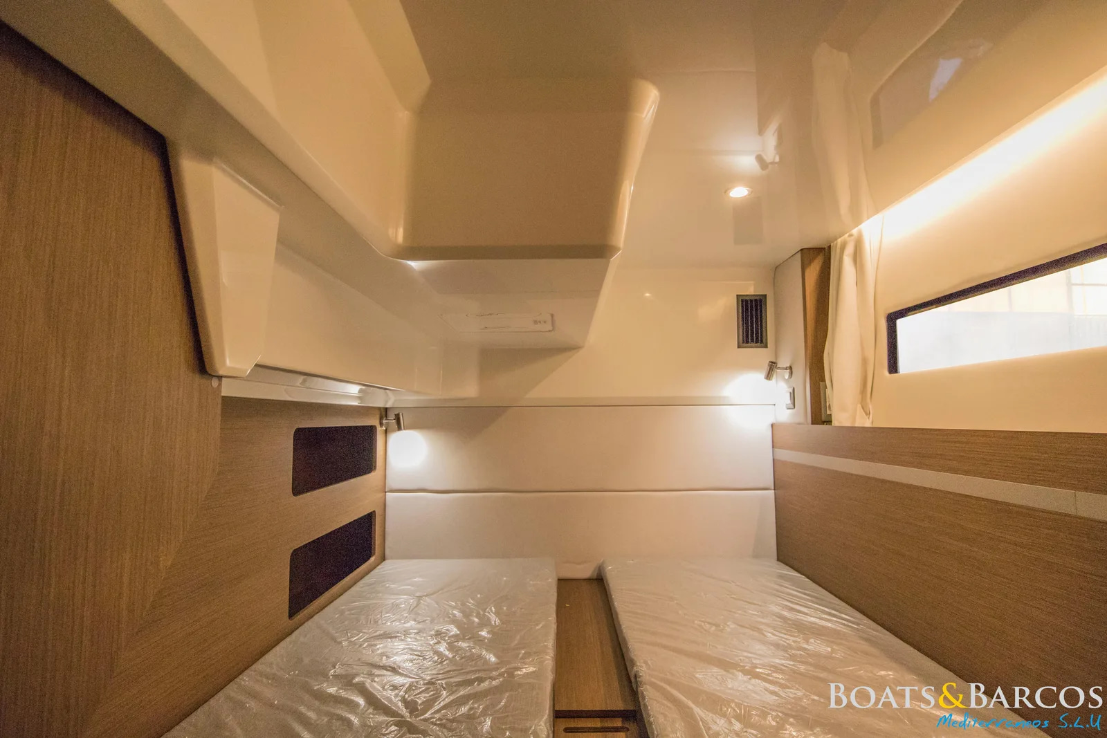 2025 Beneteau Antares 12 Sport Fly for sale (photo 14)