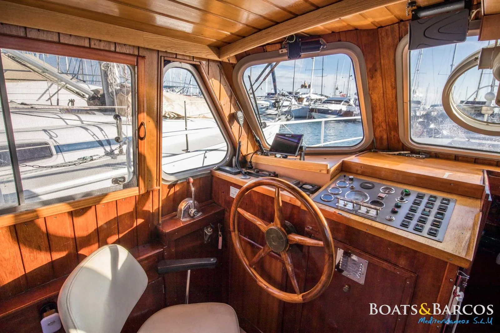 1980 Custom Line Dutch Steel Motor Yacht zu verkaufen (photo 13)