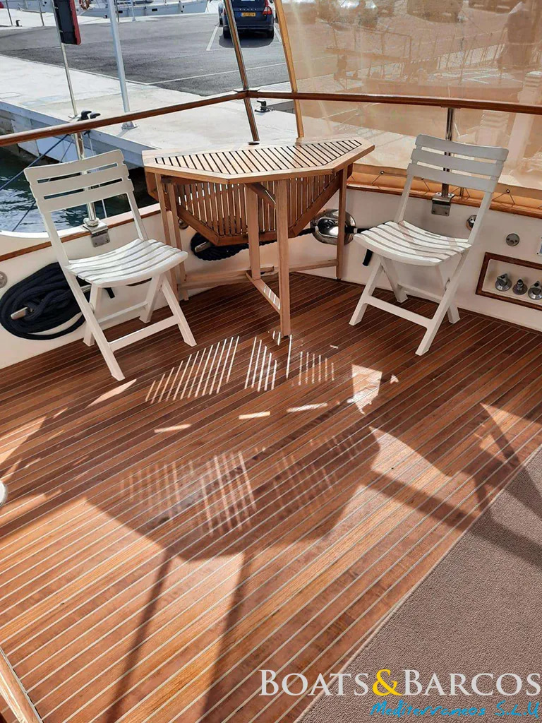 1991 Grand Banks 58 for sale (photo 5)